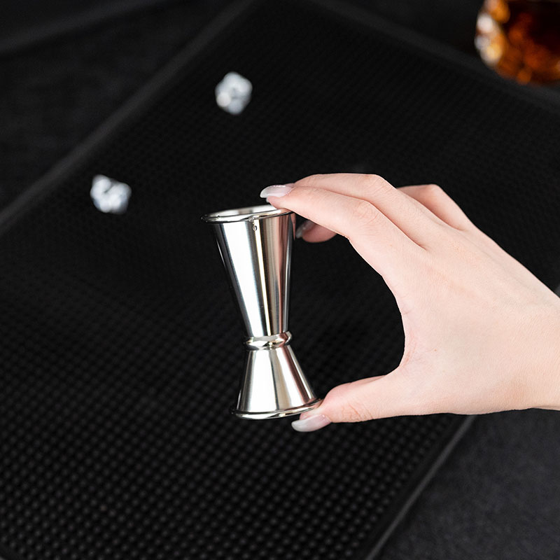 20/40ml カクテルバー ステンレス製ジガー ダブルスピ - Spirit Measure Jigger のレビューと価格